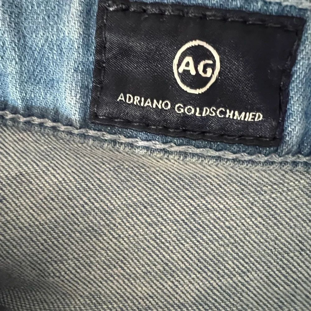 AG Adriano Goldschmied Stevie Capri Jeans Size 28 - Picture 4 of 10